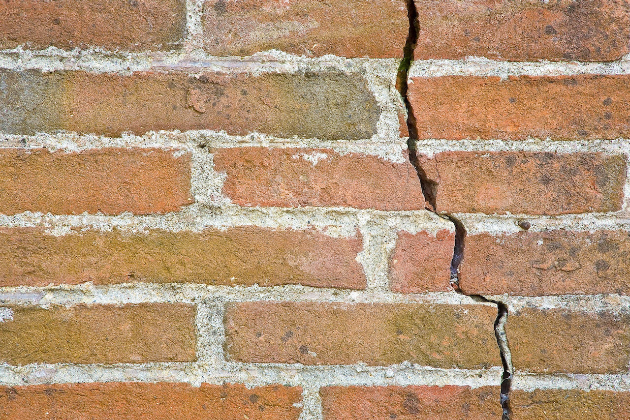 Cracking on a property featured by The Home Insurer